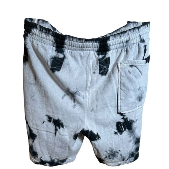 NWT No Boundaries Men’s GRAY Tie Dye Fleece Jogger 7” Shorts Drawstring  Waist S - Picture 2 of 8